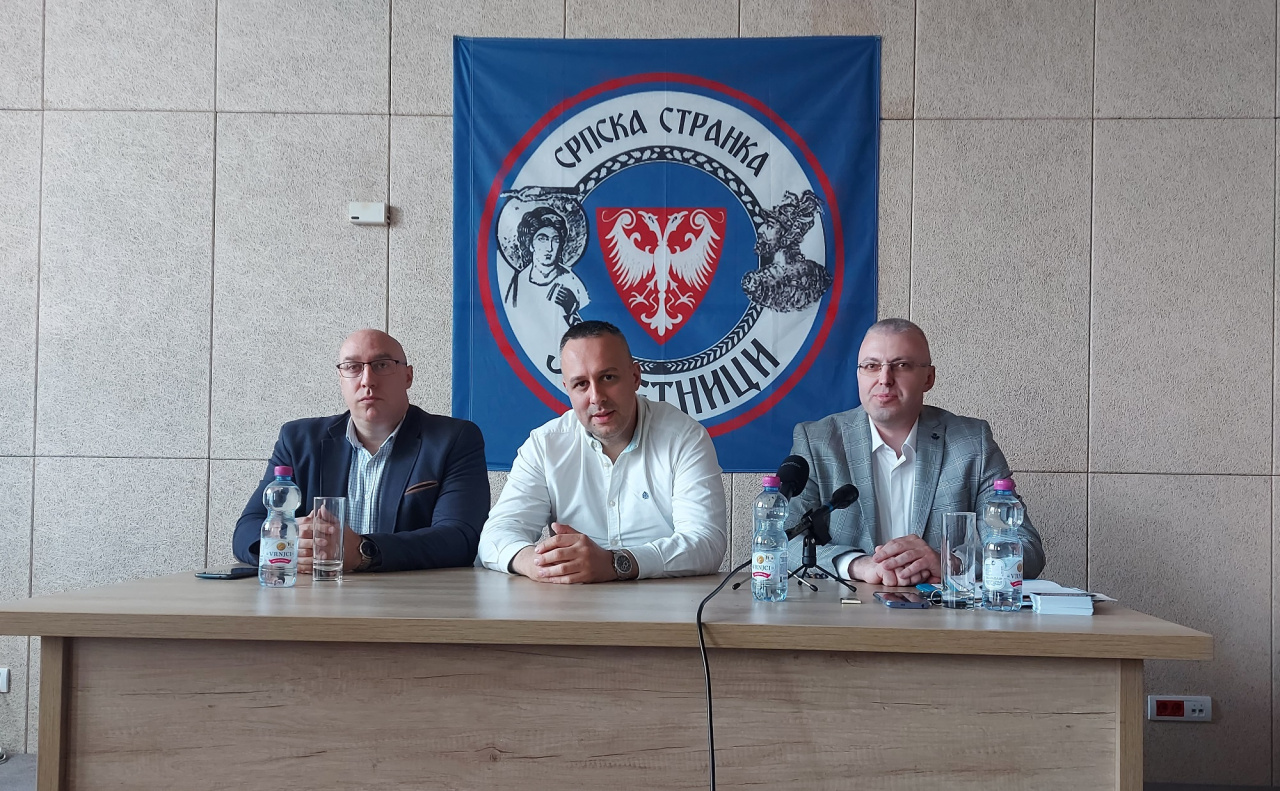 Narodni poslanik Marko Ristić, Srpska stranka Zavetnici, posetio Pirot ...